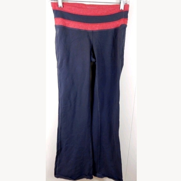 Athleta Salutation Yoga Pants Gray Red - Picture 1 of 3